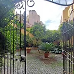 Al Colosseo, Il Tuo Balcone Segreto