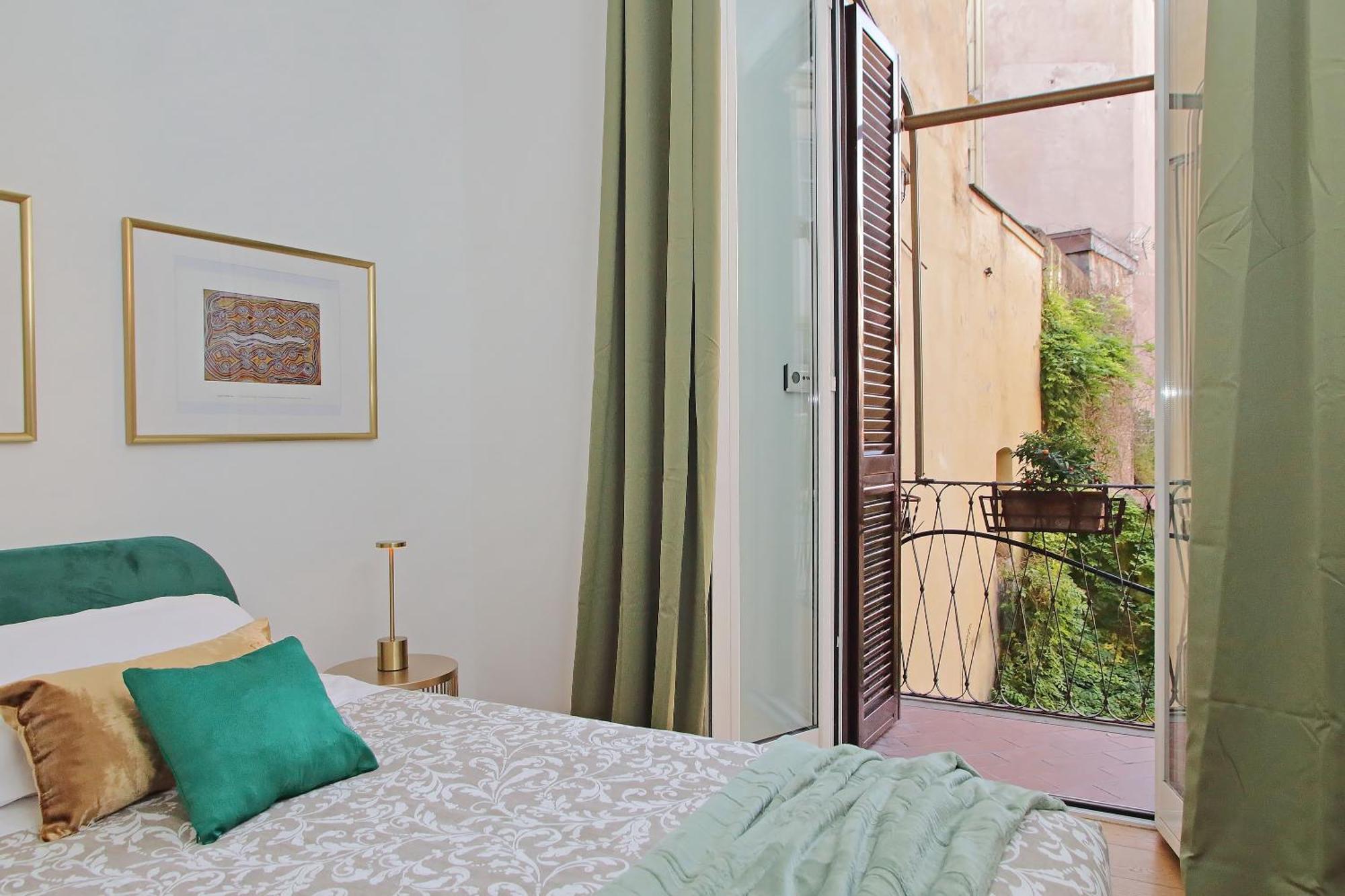 Al Colosseo, Il Tuo Balcone Segreto Apartment *
