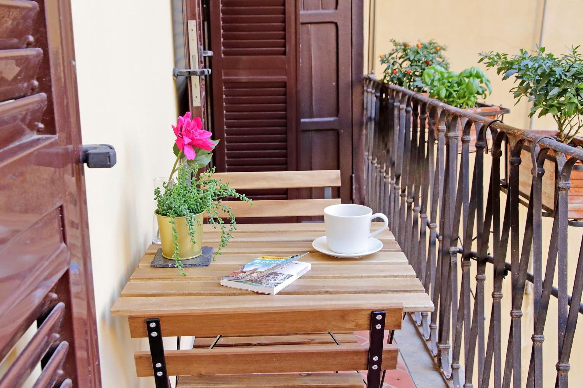 Al Colosseo, Il Tuo Balcone Segreto Apartment Rom