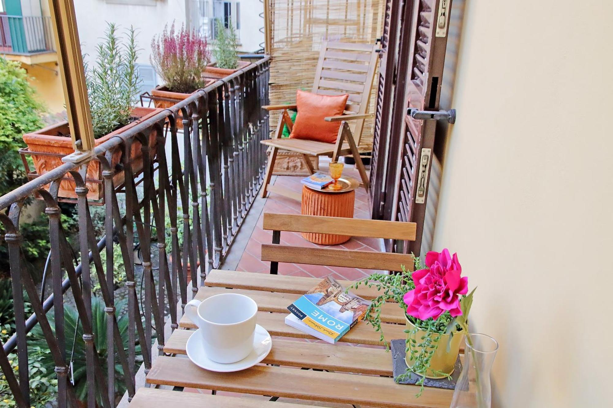 Al Colosseo, Il Tuo Balcone Segreto Apartment *